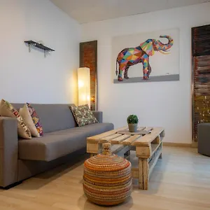 https://brand-new-modern-apt-at-the-most-central-point.rethymnohotels.net
